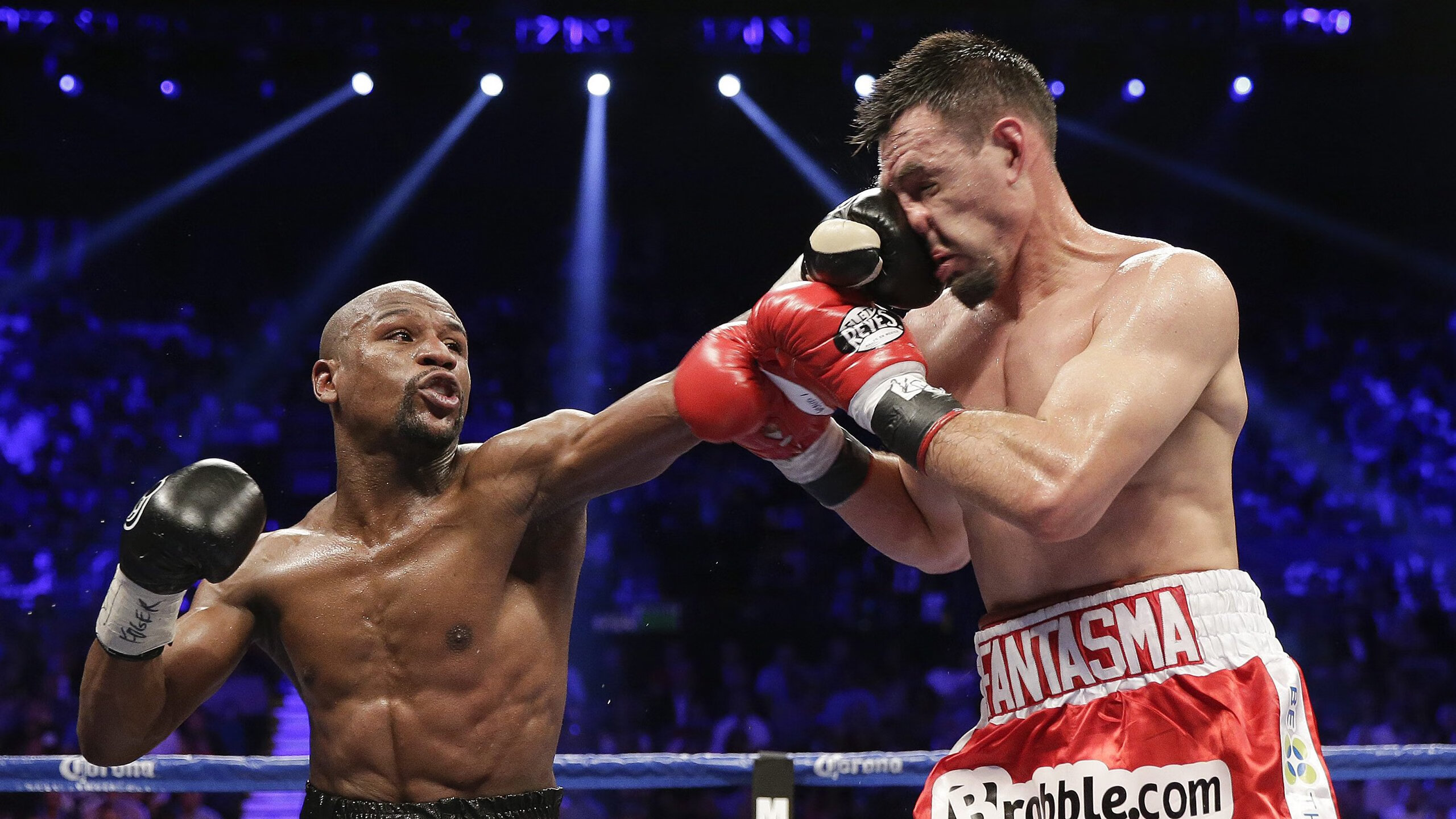 开云体育官方网站-_体育科技创新：智能装备助力运动员突破_，智能化体育器材