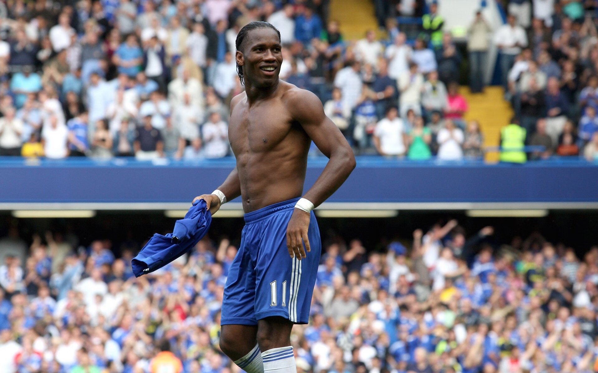 “边远地区青少年足球运动发展迅速，基层足球不断普及”，我国青少年足球发展现状